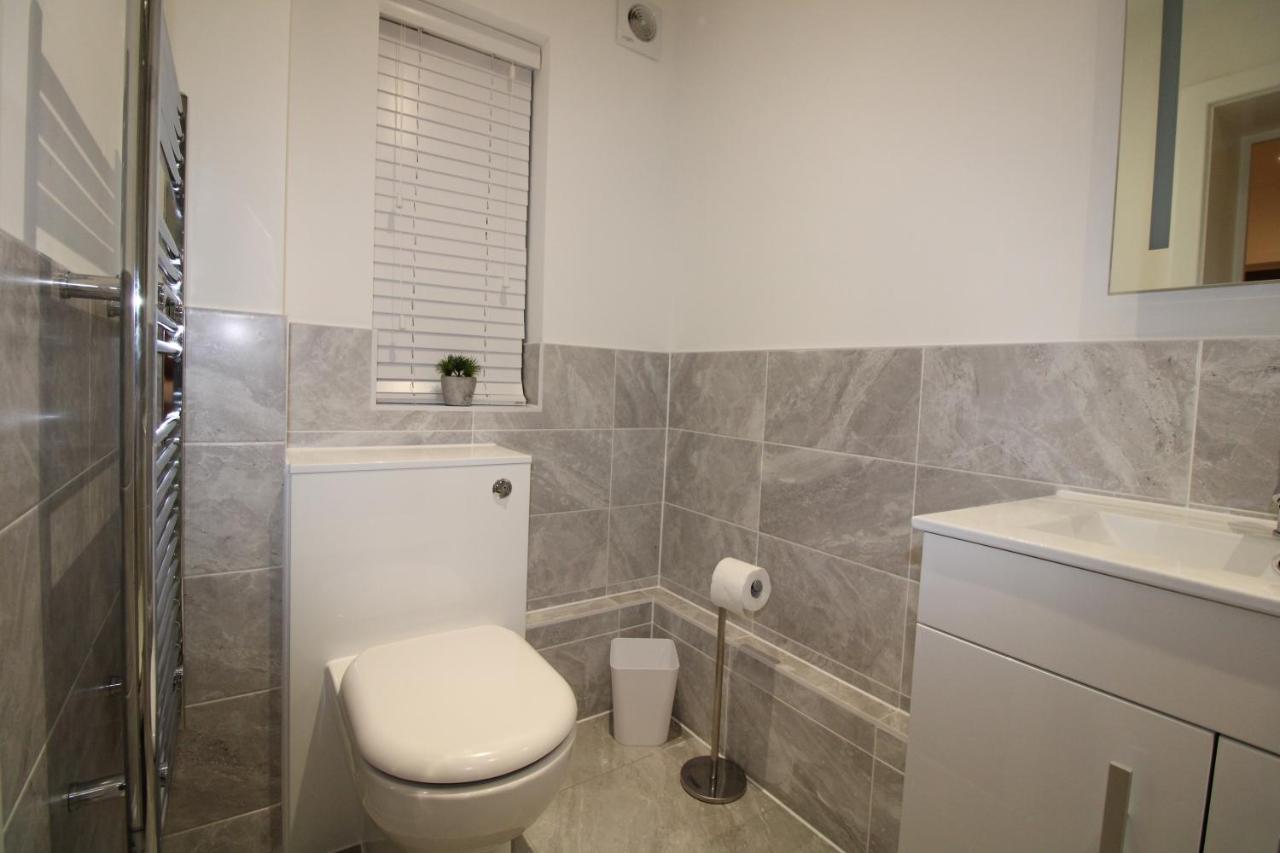 No 10 @Short Stays Basingstoke Bagian luar foto